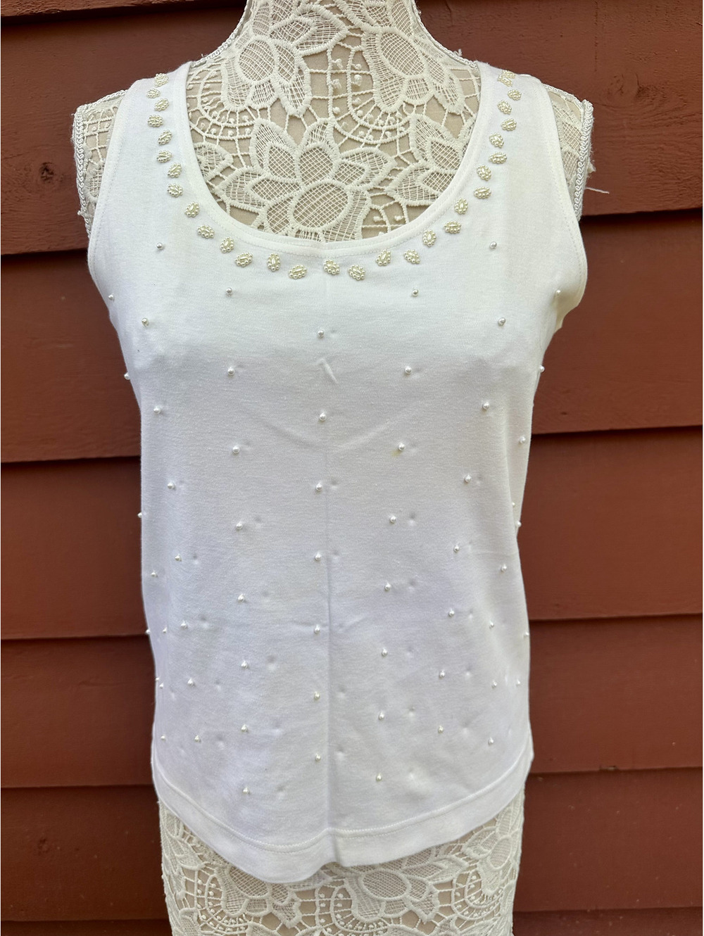First Issue by Liz Claiborne White Rhinestone Embellished Tank Top